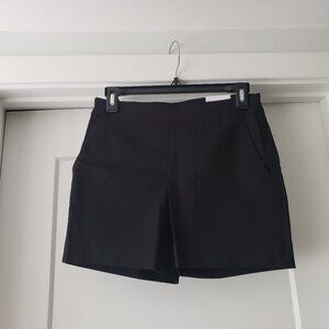 WHBM PULL UP STRETCH SHORTS SIZE 00
